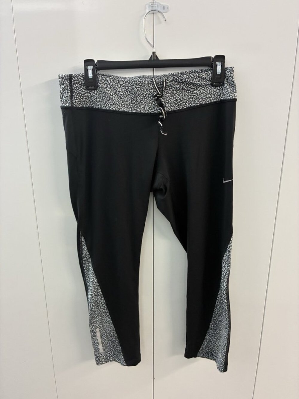 Nike Leggings Womens Large Black Racer 2.0 Dri-Fit Running Training Capri Tight